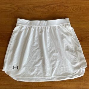 Under Armour white tennis skirt Small